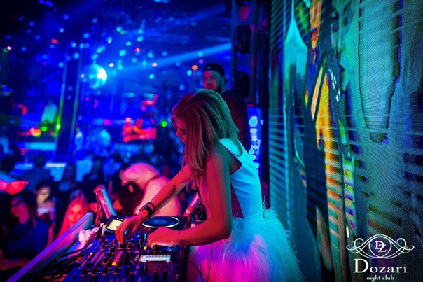 DJ set       Dozari