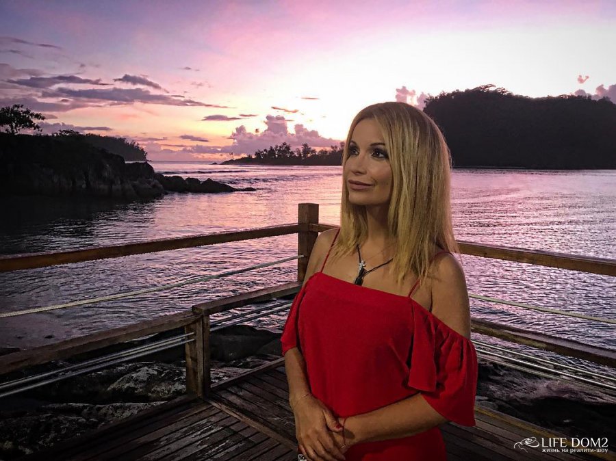 Столовая в дц ниссан питер лого. Оловой. Столовая 1 питер эмблема. Оловой. Оловой.