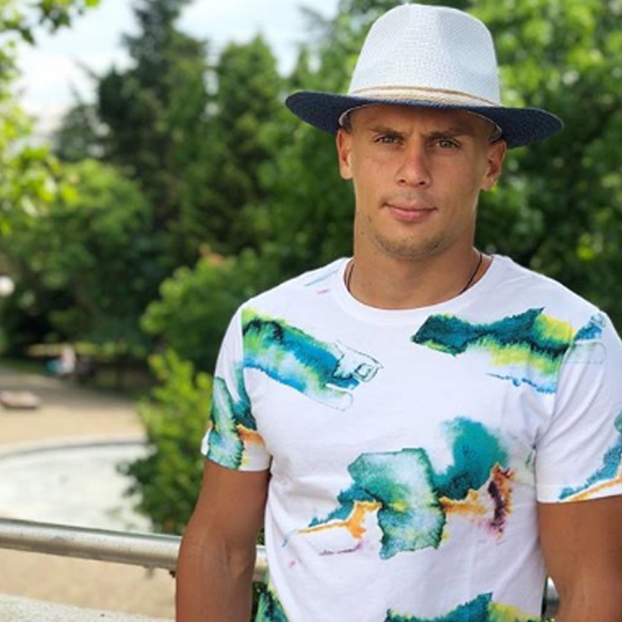 Барзиков инстаграмм хеалт. Ваня барзиков фото. Ваня дом 2. Ваня барзиков дом 2. Ваня барзикиков.