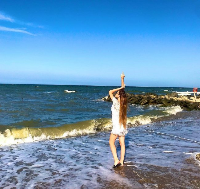 Фотоподборка Алёны Рапунцель с отдыха на Азовском море